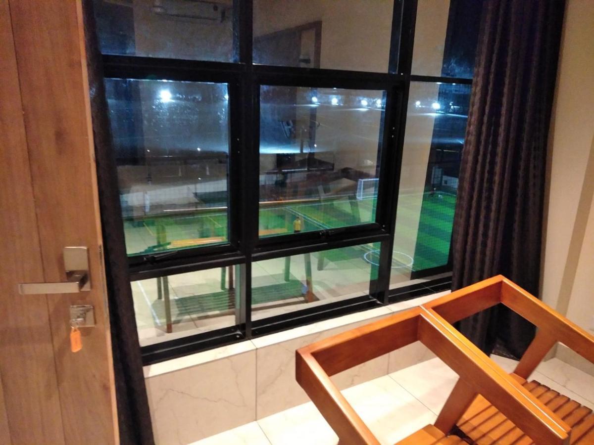 ホテル Cap Sports Center Nīleshwar エクステリア 写真